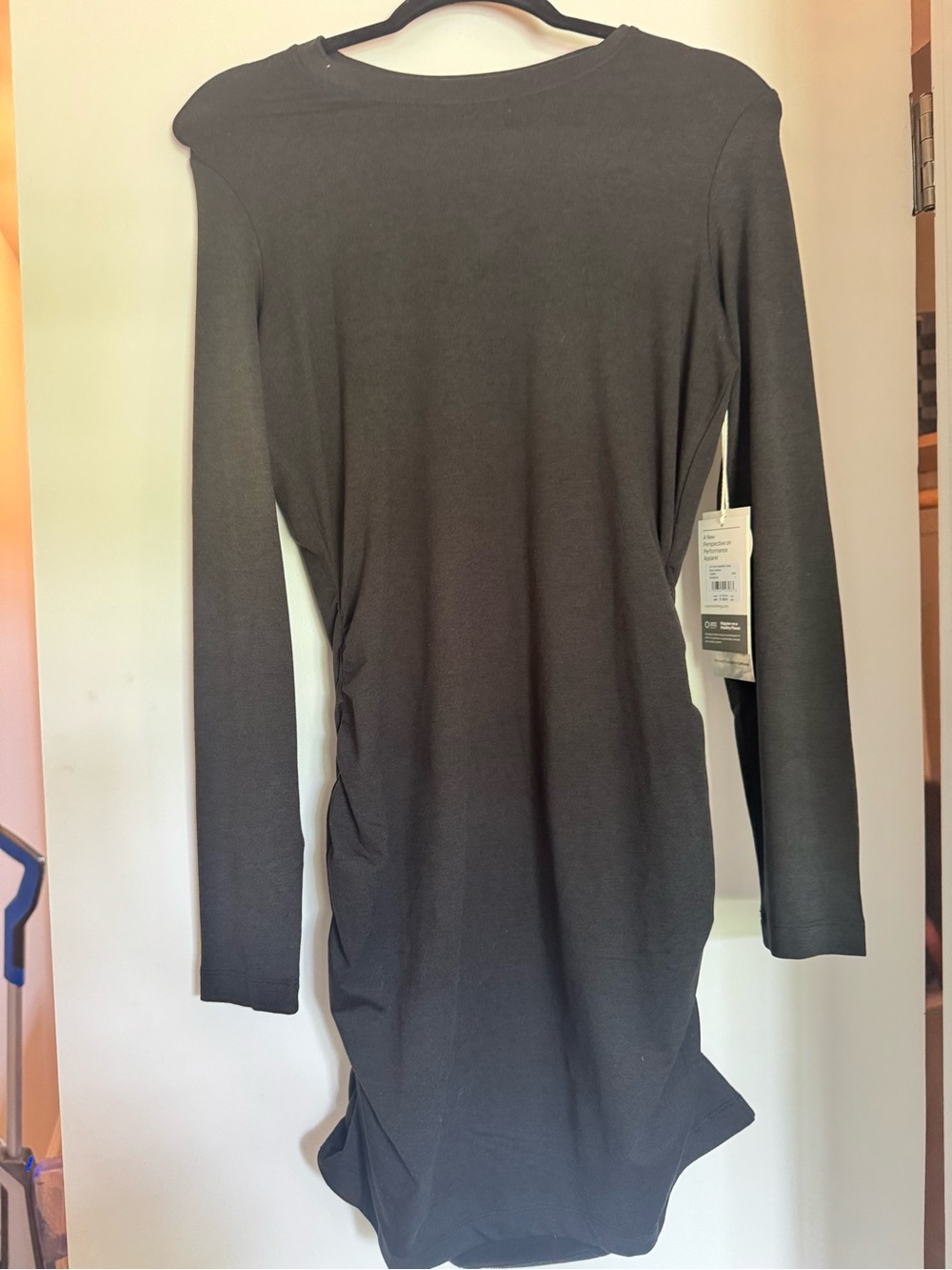 Vuori Black Long Sleeve Slim Tee